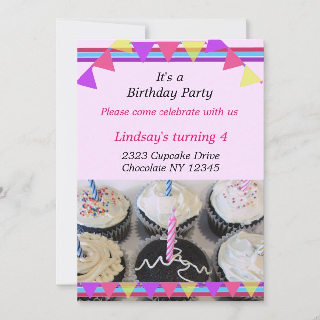 Invitación de cumpleaños con Cupcakes Elegantes (Anverso)