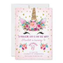 Invitación de cumpleaños con detalles florales y l