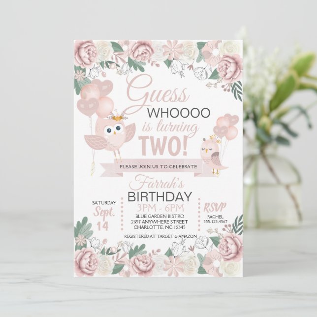 Invitación de cumpleaños con flores de búho rosa (Anverso de pie)