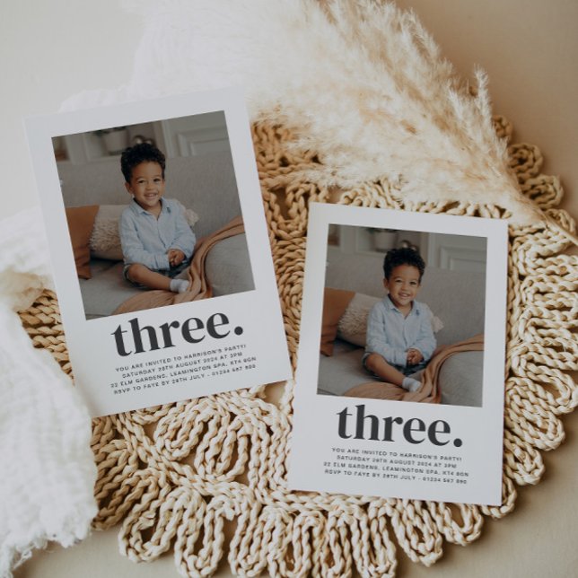 Invitación de cumpleaños con foto cuadrada triple (Subido por el creador)