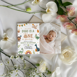 Invitación de cumpleaños con foto de Dino ONE-a-sa