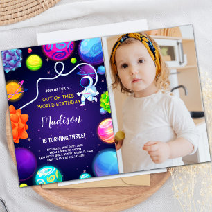 Invitación de cumpleaños con foto de Galaxy en el 