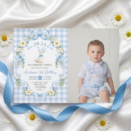Invitación de cumpleaños con foto de lazo azul de