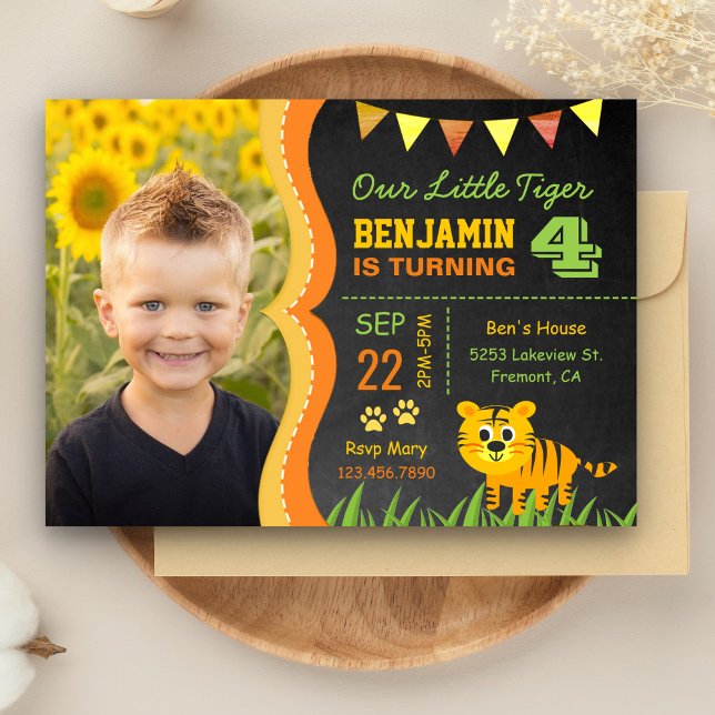Invitación de cumpleaños con foto de niños y tigre (Subido por el creador)