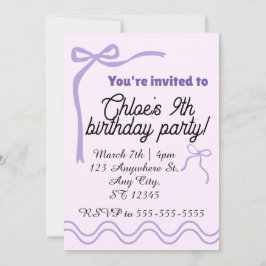 Invitación de cumpleaños con lazo morado editable
