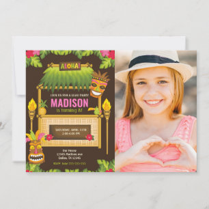 Invitación de cumpleaños con luau tropical floral 