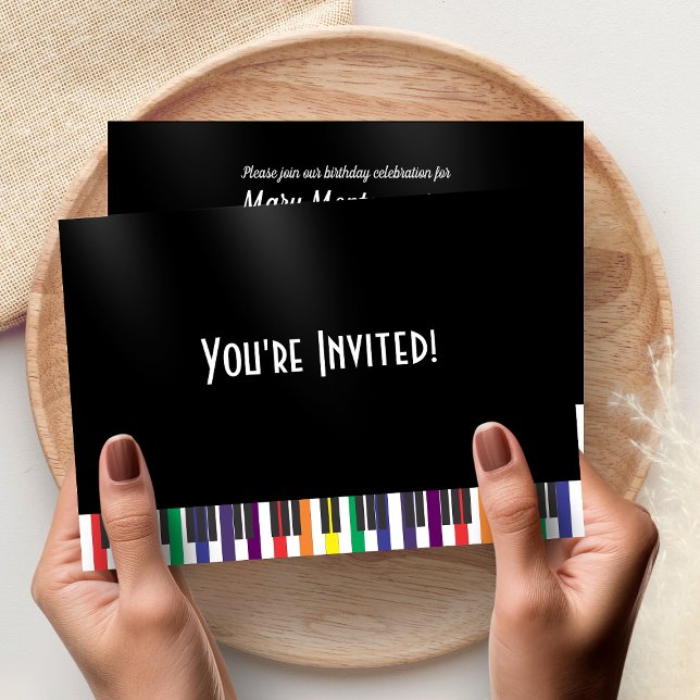 Invitación de cumpleaños con teclas de piano arcoí (Rainbow Piano Keys Musical Birthday Party Invitation)