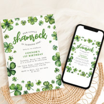 Invitación de cumpleaños con trébol de acuarela