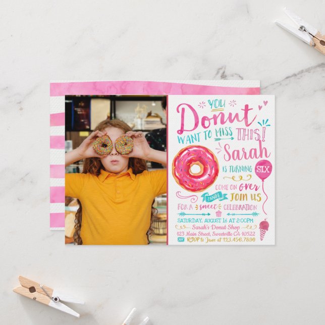 Invitación de cumpleaños de acuarela Donut con fot (Anverso/Reverso In Situ)