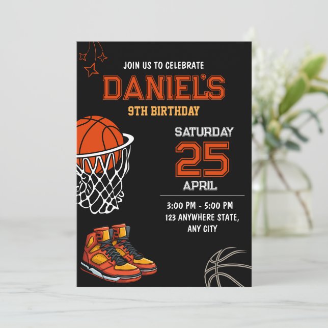Invitación de cumpleaños de baloncesto editable de (Anverso de pie)