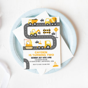 Invitación de cumpleaños de camión de construcción