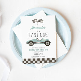 Invitación de cumpleaños de coche de carreras azul