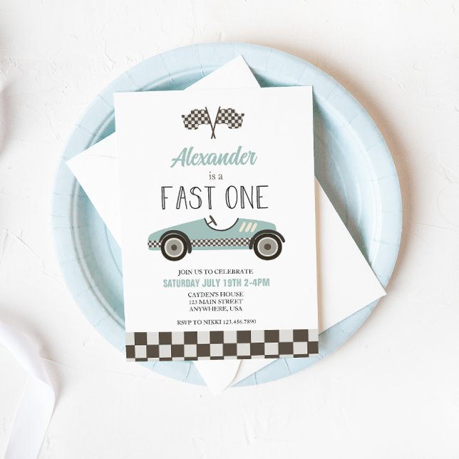 Invitación de cumpleaños de coche de carreras azul (Subido por el creador)