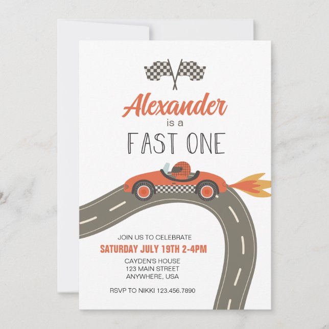 Invitación de cumpleaños de coche de carreras azul (Anverso)