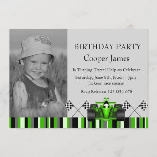 Invitación de cumpleaños de coche de carreras verd
