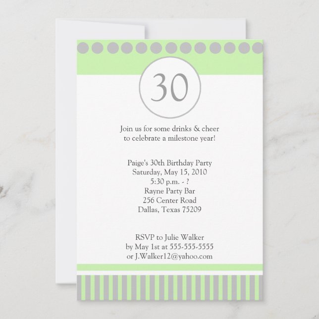 Invitación de cumpleaños de color verde y plateado (Anverso)