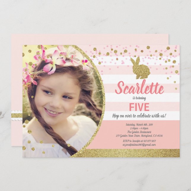 Invitación de cumpleaños de conejita rosa y dorado (Anverso / Reverso)