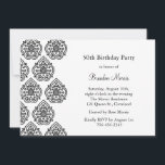 Invitación de cumpleaños de Damasco de época<br><div class="desc">Esta invitación masculina está decorada con un patrón de damasco vintage. Se muestra en el documento básico; sin embargo,  recomiendo el peso y la textura del papel de lino.</div>