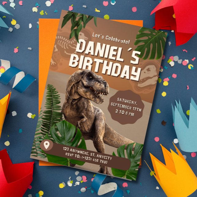 Invitación de cumpleaños de dinosaurios realistas  (Subido por el creador)