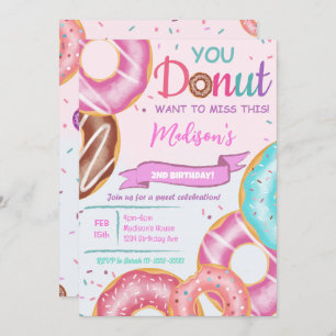 Invitación de cumpleaños de donuts rosados