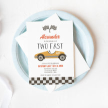 Invitación de cumpleaños de dos coches de carreras