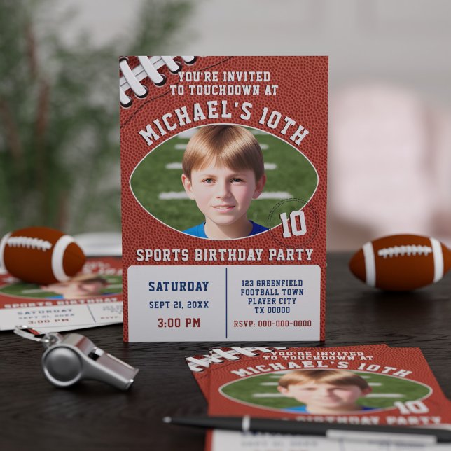 Invitación de cumpleaños de Fiesta de fútbol infan (Hup-py Birthday! Perfect party invitation for the american football fan)