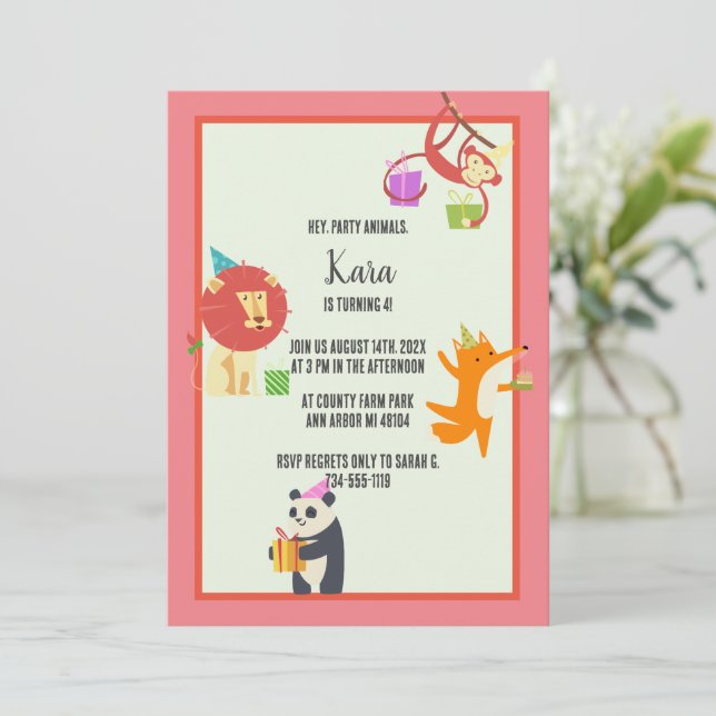 Invitación de cumpleaños de fiestas animales (Anverso de pie)