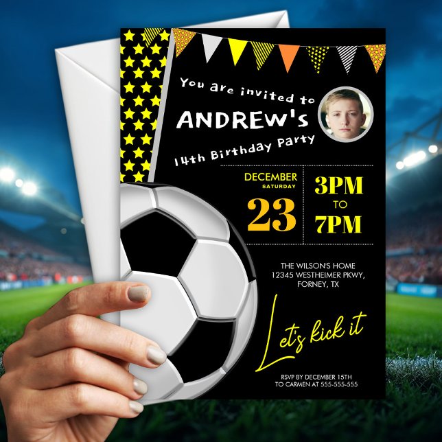 Invitación de cumpleaños de fútbol divertida y ama (Subido por el creador)