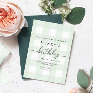 Invitación de cumpleaños de gingham verde menta