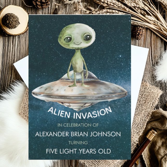 Invitación de cumpleaños de invasión alienígena de (Subido por el creador)