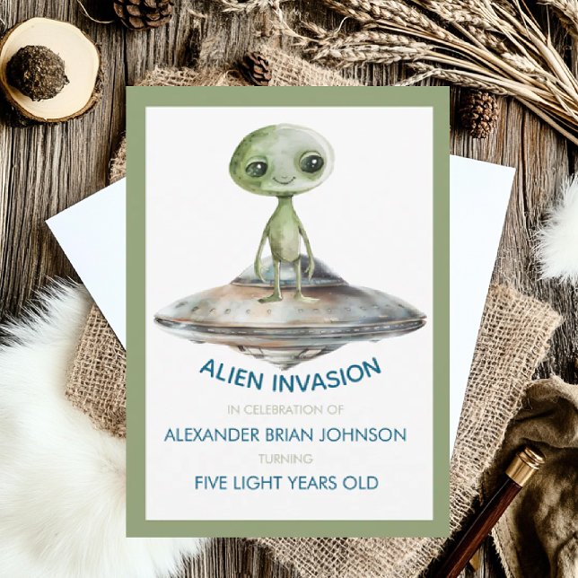 Invitación de cumpleaños de invasión alienígena de (Subido por el creador)