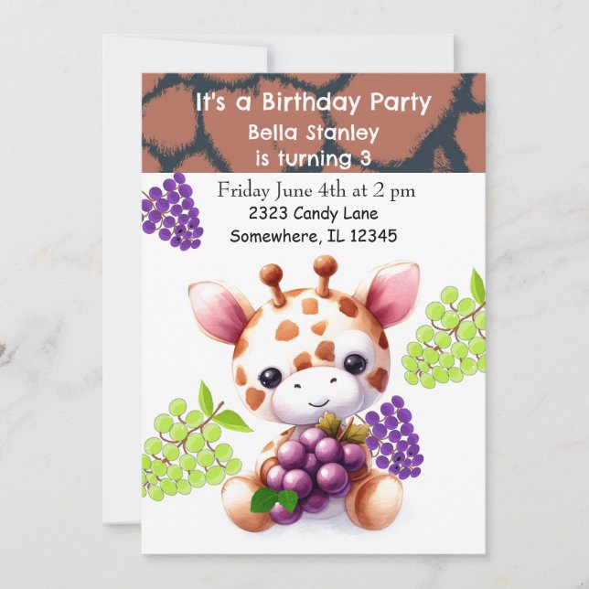 Invitación de cumpleaños de jirafa bebé con uvas (Anverso)