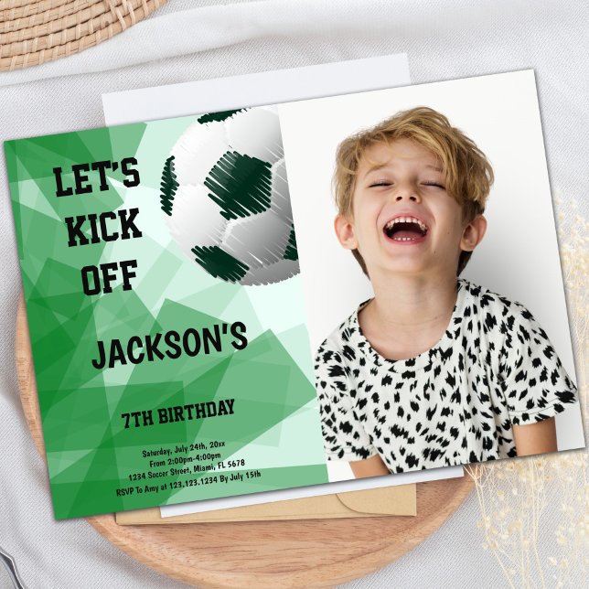 Invitación de cumpleaños de la pelota de fútbol di (Pen Drew Ball Soccer Birthday Invitations w photo)