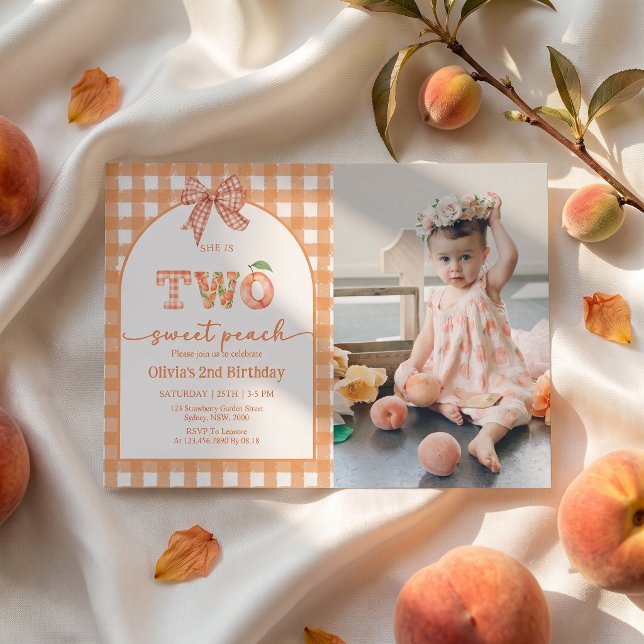 Invitación de cumpleaños de niña con dos dulces cu (Subido por el creador)