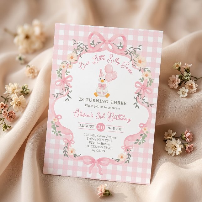 Invitación de cumpleaños de niña con lazo rosa Sil (Subido por el creador)