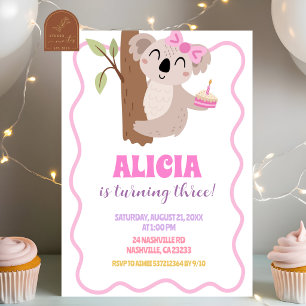 Invitación de cumpleaños de niña koala con lazo li