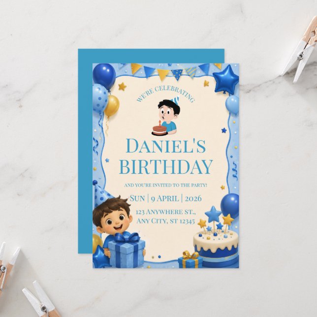 Invitación de cumpleaños de niño azul y dorado ado (Anverso/Reverso In Situ)