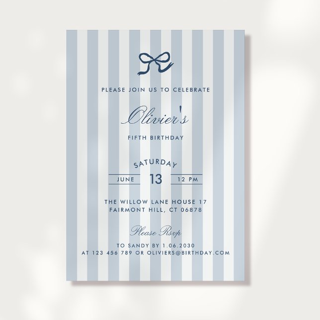Invitación de cumpleaños de niño con lazo y rayas  (Subido por el creador)