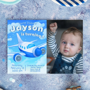 Invitación de cumpleaños de niño piloto de avión