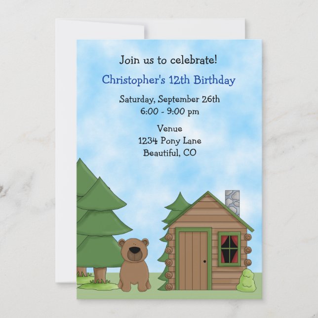Invitación de cumpleaños de oso y cabaña para niño (Anverso)