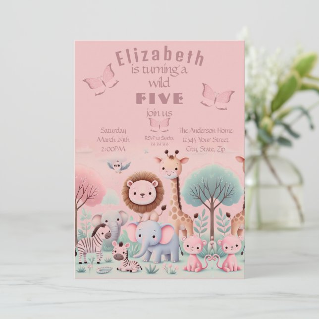 Invitación de cumpleaños de Pastel Safari para Chi (Anverso de pie)