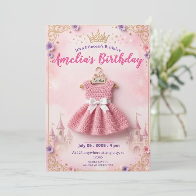 Invitación de cumpleaños de princesa con vestido d (Anverso de pie)