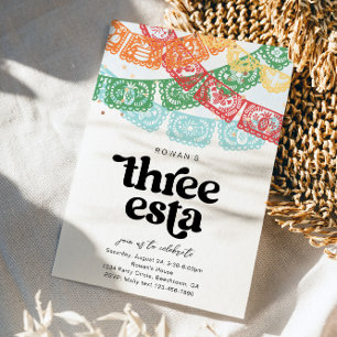 Invitación de cumpleaños de tres Esta   Fiesta Inv