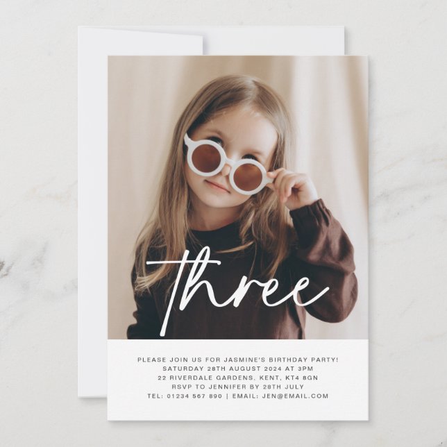 Invitación de cumpleaños de tres fotos (Anverso)