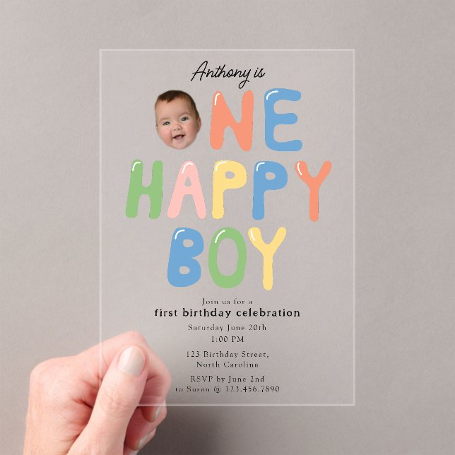 Invitación de cumpleaños de un niño feliz Cumpleañ (Insitu (portátil))