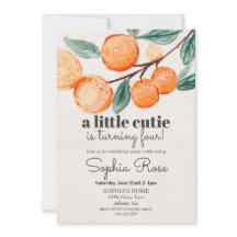 Invitación de cumpleaños del pequeño naranja corti