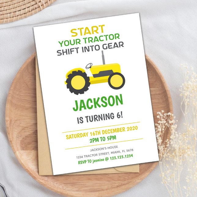 Invitación de cumpleaños del Tractor Amarillo (White Yellow Tractor Birthday Invitations)