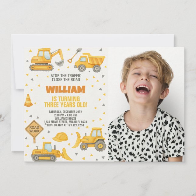 Invitación de cumpleaños en construcción con foto (Anverso)