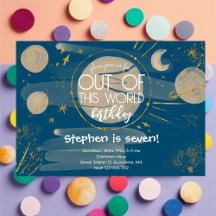 Invitación de cumpleaños espacial fuera de este mu