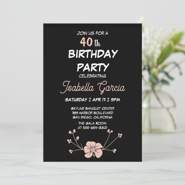 Invitación de cumpleaños floral oscura negra (Anverso de pie)